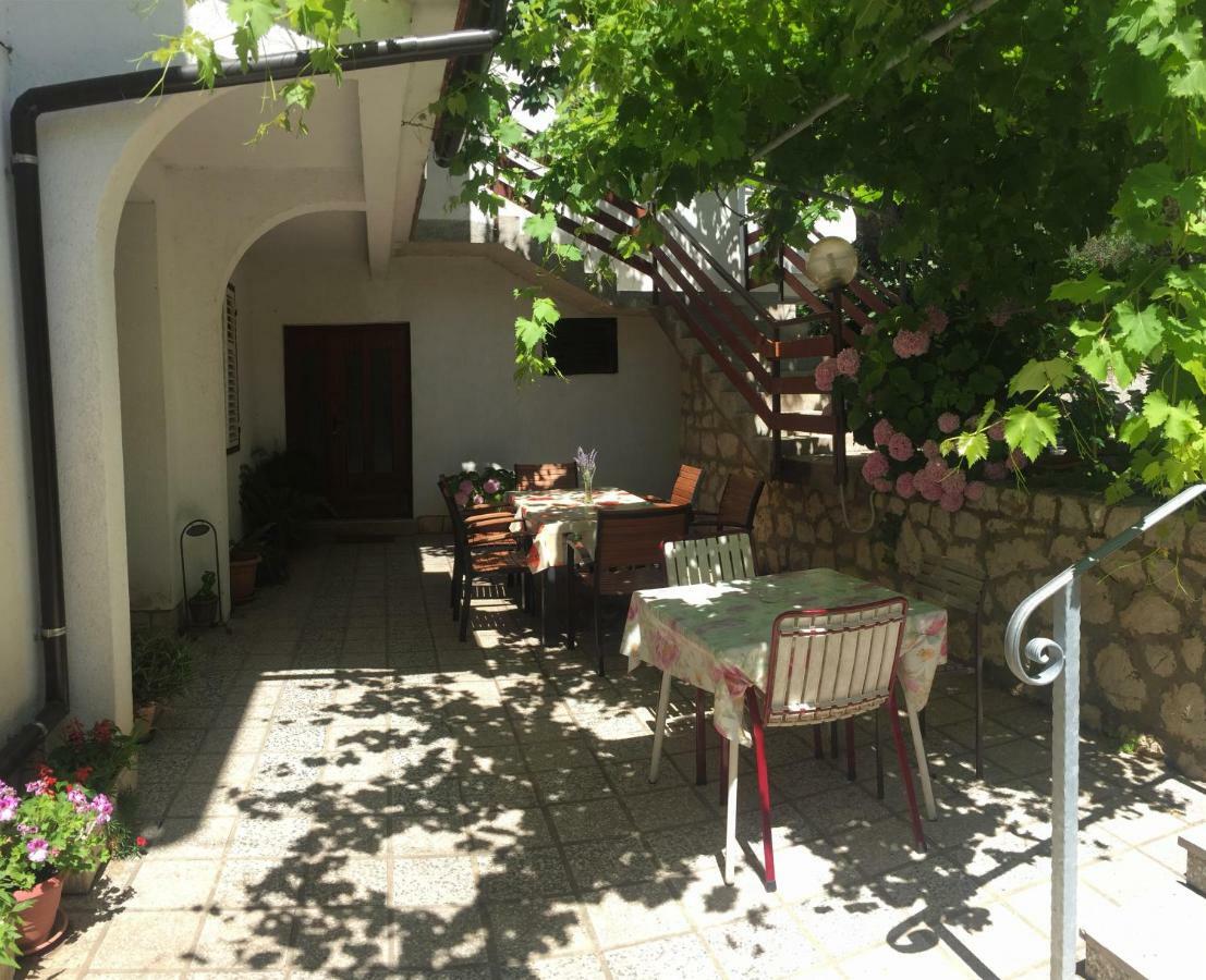 Apartments And Rooms Krstina Supetarska Draga Exterior photo